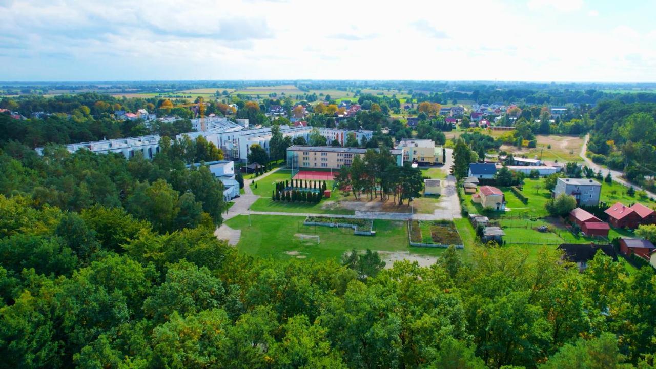 Wiking-Osrodek Wypoczynkowo-Szkoleniowy Hotell Jantar Exteriör bild
