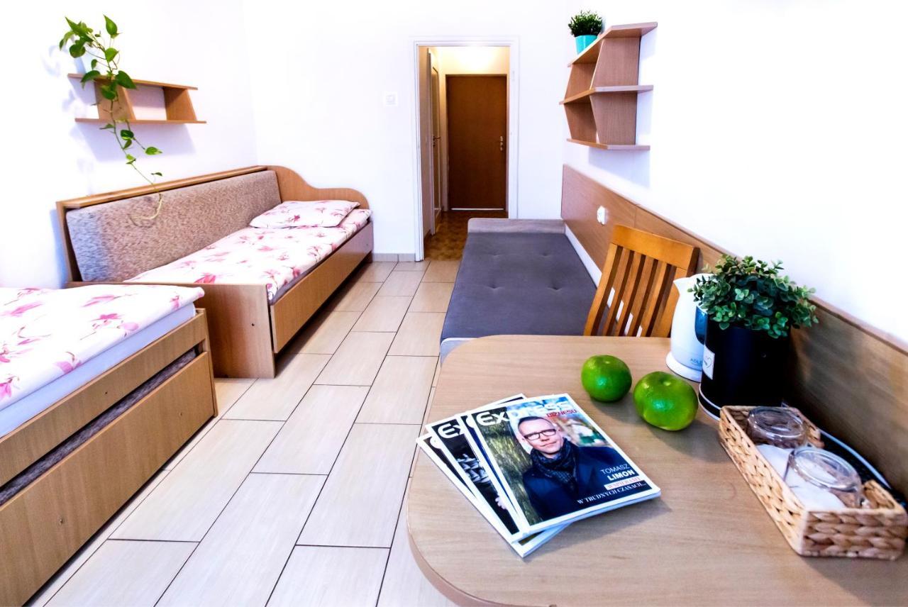 Wiking-Osrodek Wypoczynkowo-Szkoleniowy Hotell Jantar Exteriör bild